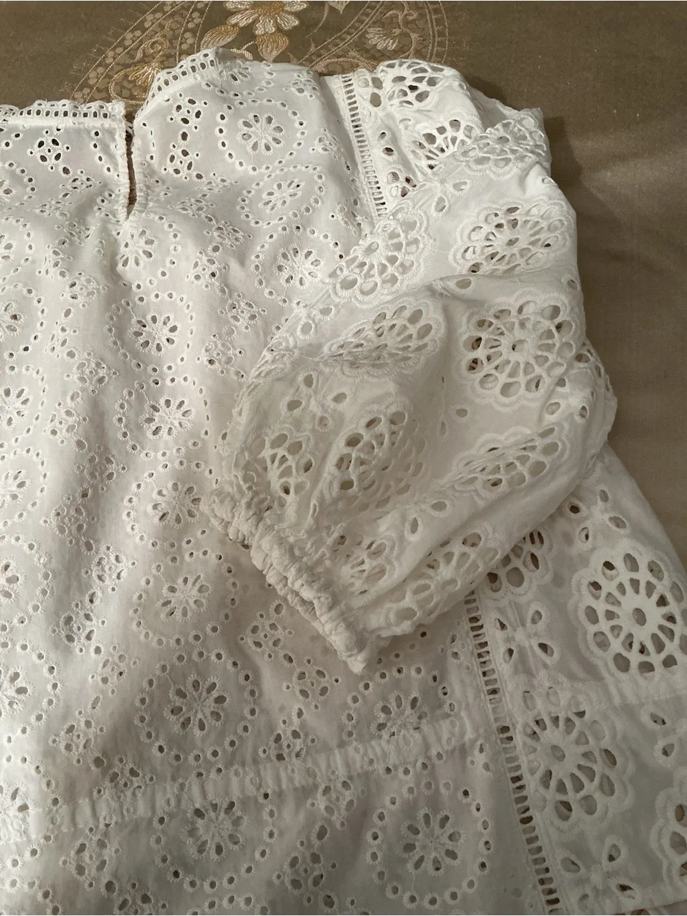 Banana Republic White 3/4 Sleeve Unlined Eyelet Cropped Top Sz L